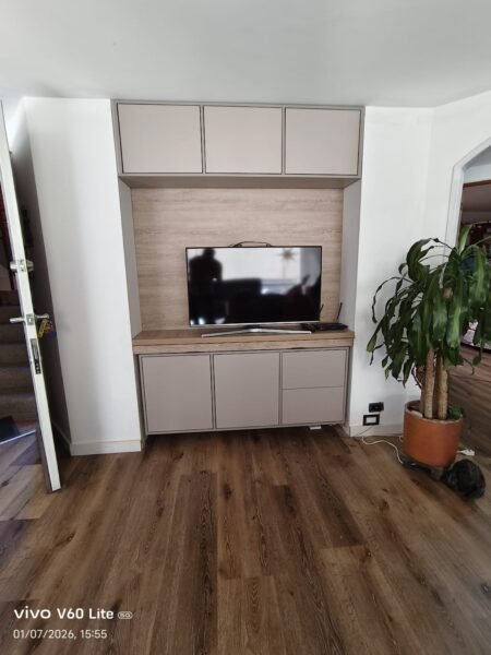 Fabricante de cabañas y altillo en madera cocinas integrales closet puertas centro de TV